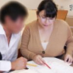 官能的な下着姿で男たちを惑わせる淫乱ミセスの妖艶ランジェリー性交　折原ゆかり